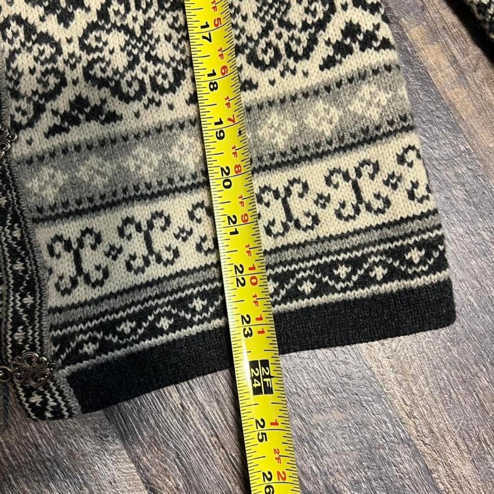 Vintage Nordic wool cardigan sweater  Skyr - Small - Picture 5 of 6